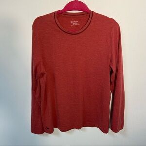 Untuckit Men’s T Shirt Long Sleeve Red Medium
